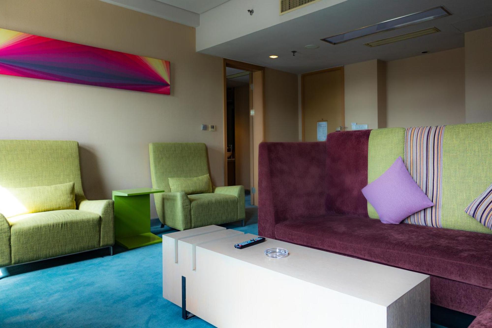 Hotel Aloft Zhengzhou Zhengdong New District Exterior foto