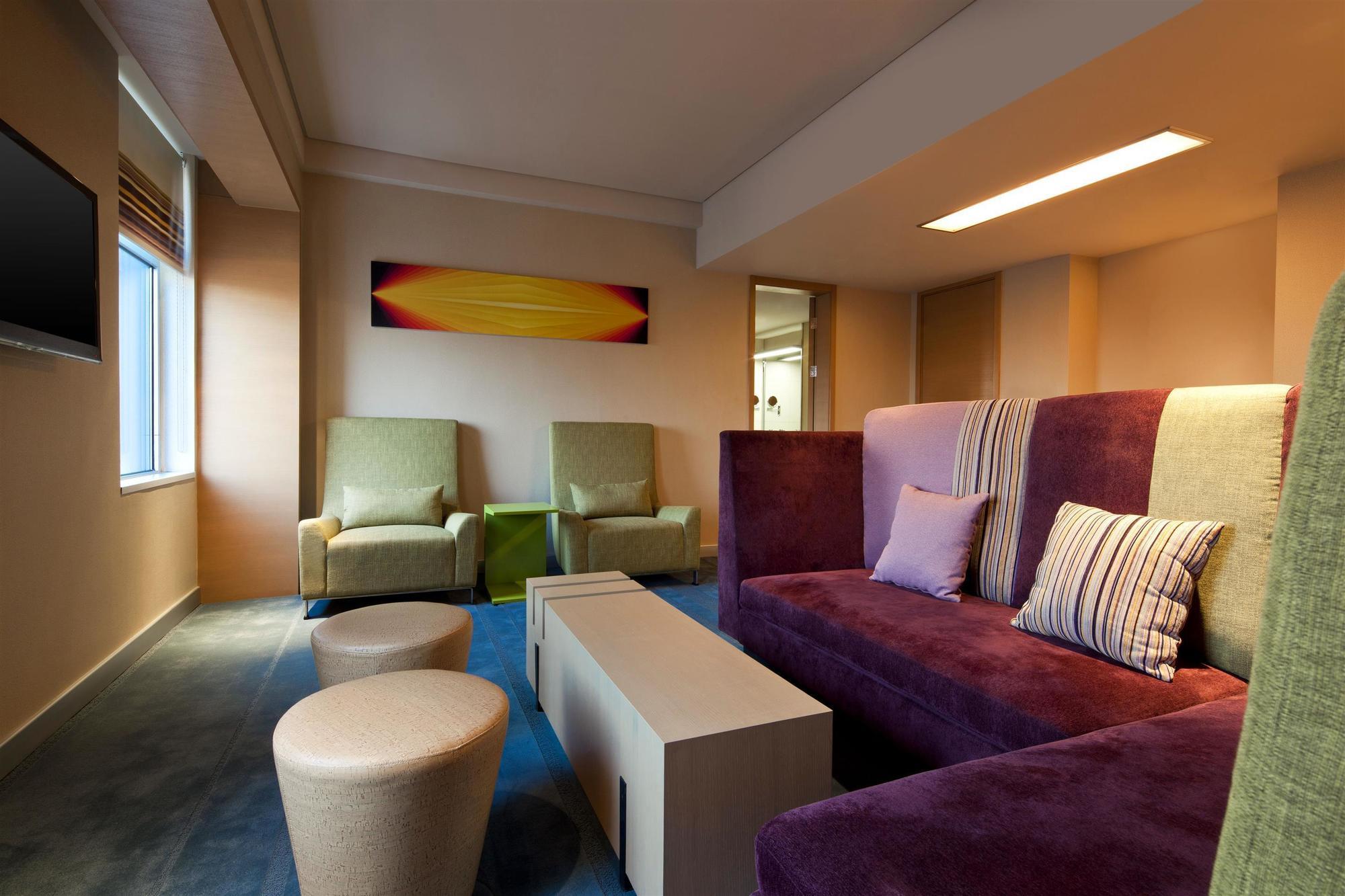 Hotel Aloft Zhengzhou Zhengdong New District Exterior foto