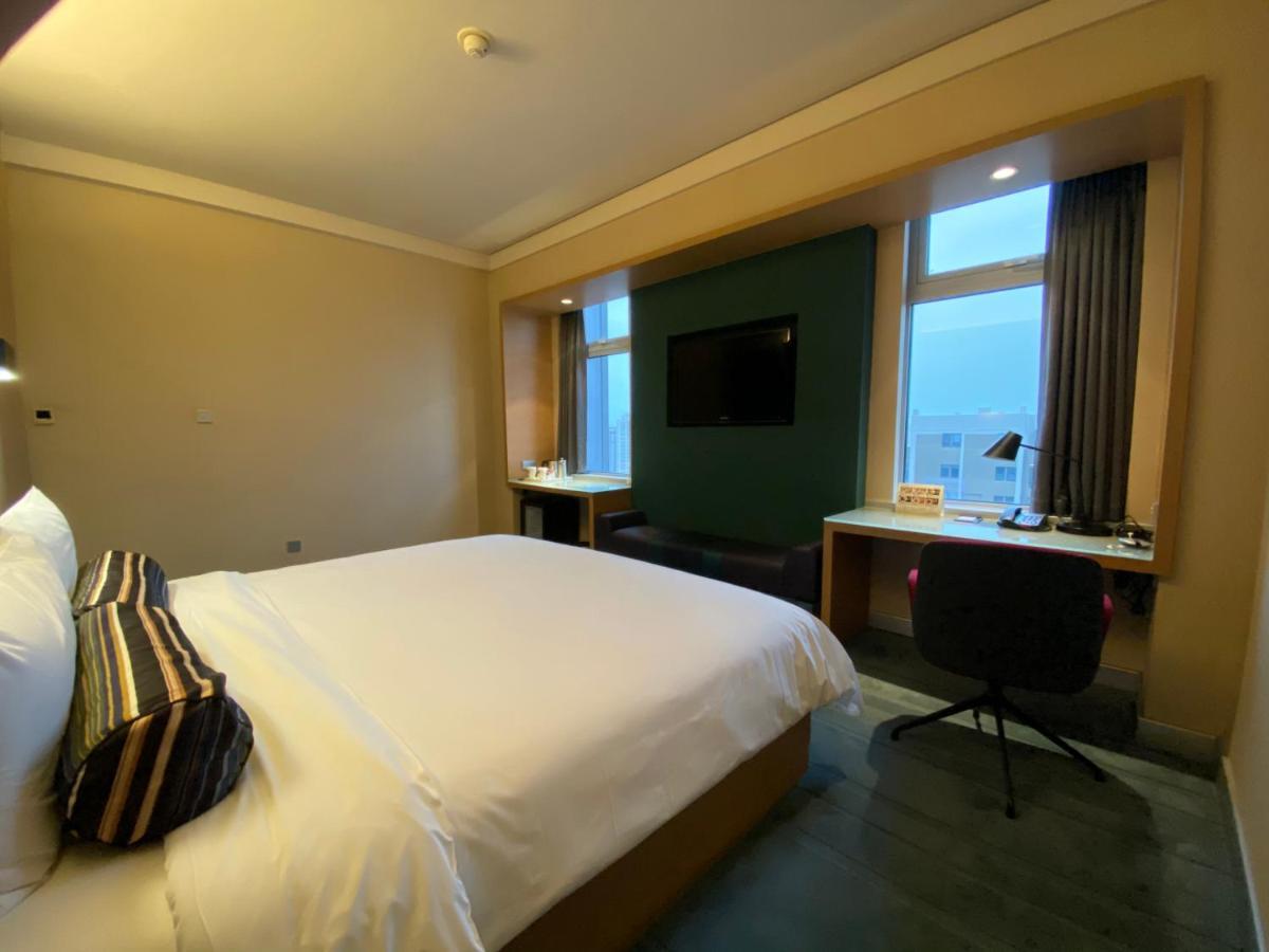 Hotel Aloft Zhengzhou Zhengdong New District Exterior foto